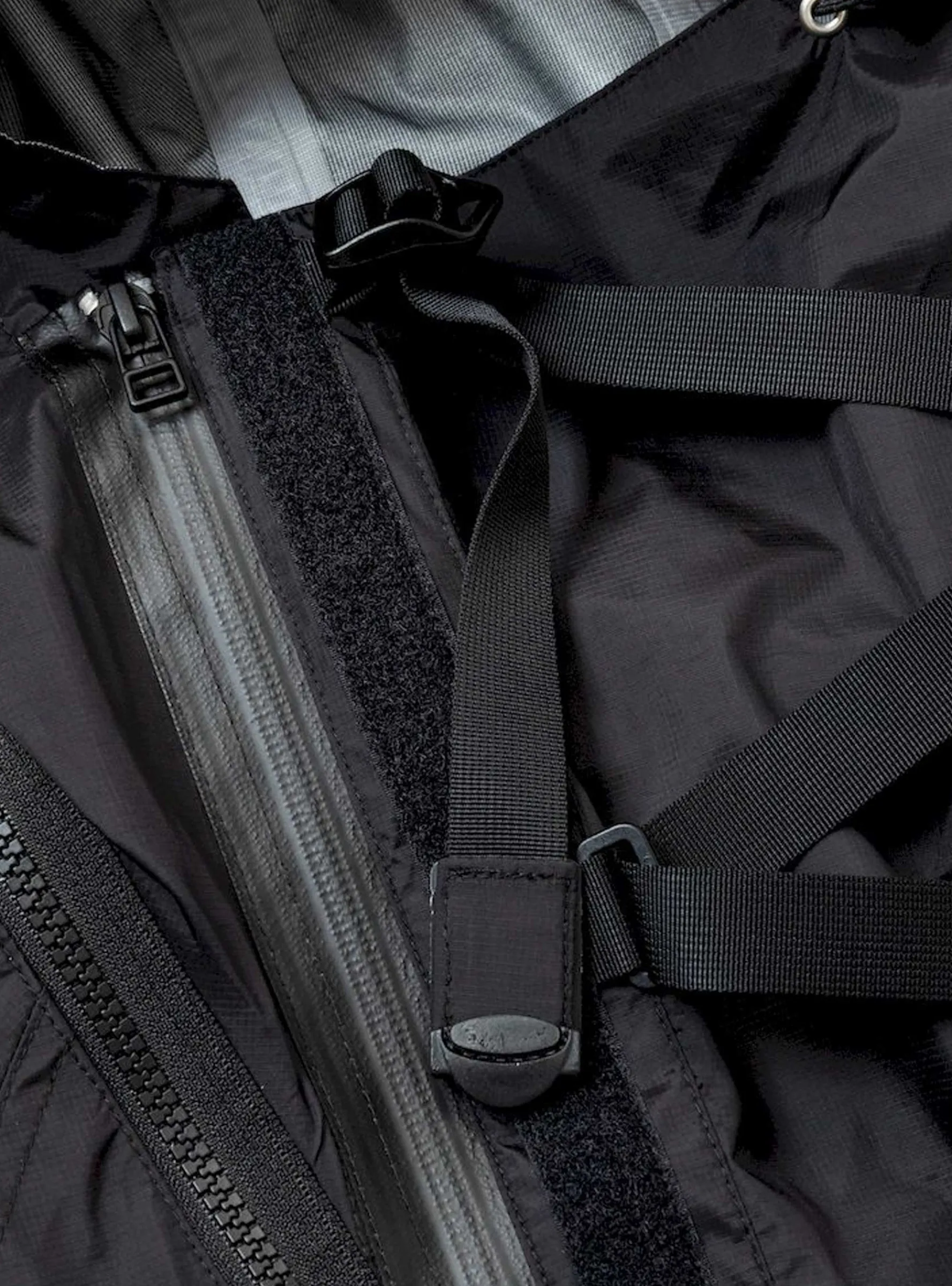 Air Circulation System Rain Jacket Off Black<meanswhile Fashion